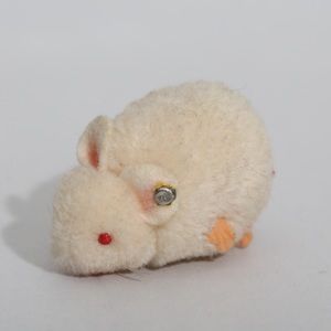 Vintage Steiff Miniature Wool Pom pom Mouse, white with ear tag
